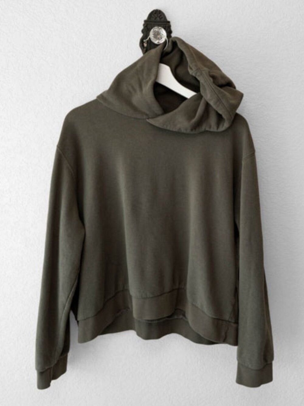 H&M Olive Green Cropped Hoodie Large Oversized Sweatshirt Casual Athleisure